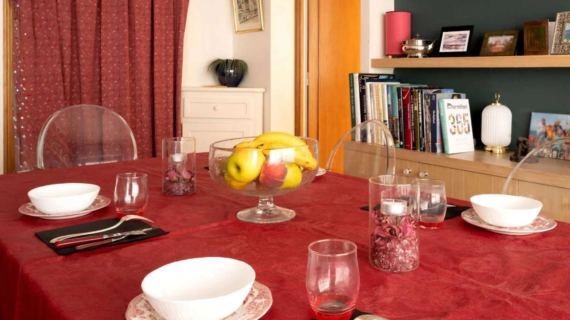 Apartment Appartement De La Tour - Welkeys Paris France
